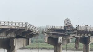 Vadodara’s Gambhira Bridge Collapse: A Heartbreaking Tragedy